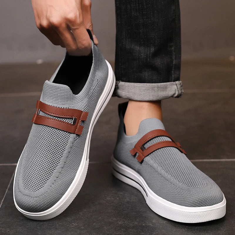 New Men's Sports Shoes Mesh Breathable Casual Outdoor EVA Soft-Soled Walking Shoes Lightweight Comfortable