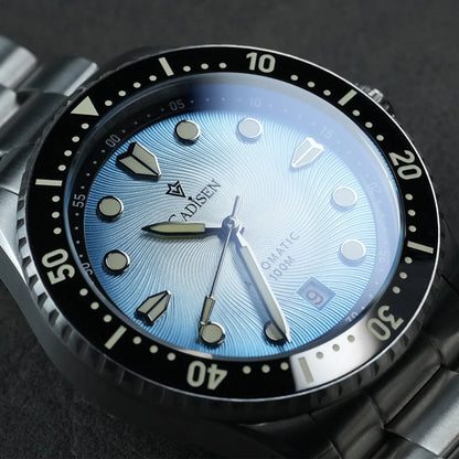 Montre mécanique automatique CADISEN – Modèle de luxe avec verre saphir, mouvement japonais MIYOTA 8215, cadran bleu et lunette en céramique – Étanche – Idée cadeau pour homme