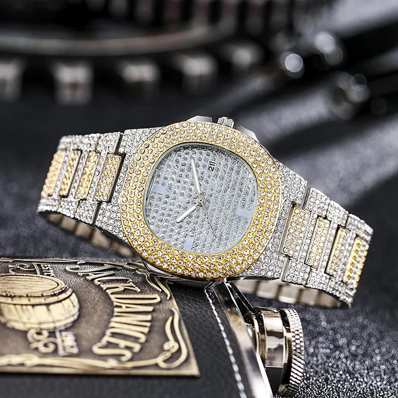 2022 New Iced Out Women Watch Gold Silver Color Square Diamondd Quartz Luxury Hip Hop Wrist Watches Roman Clock Gift boyfriend
