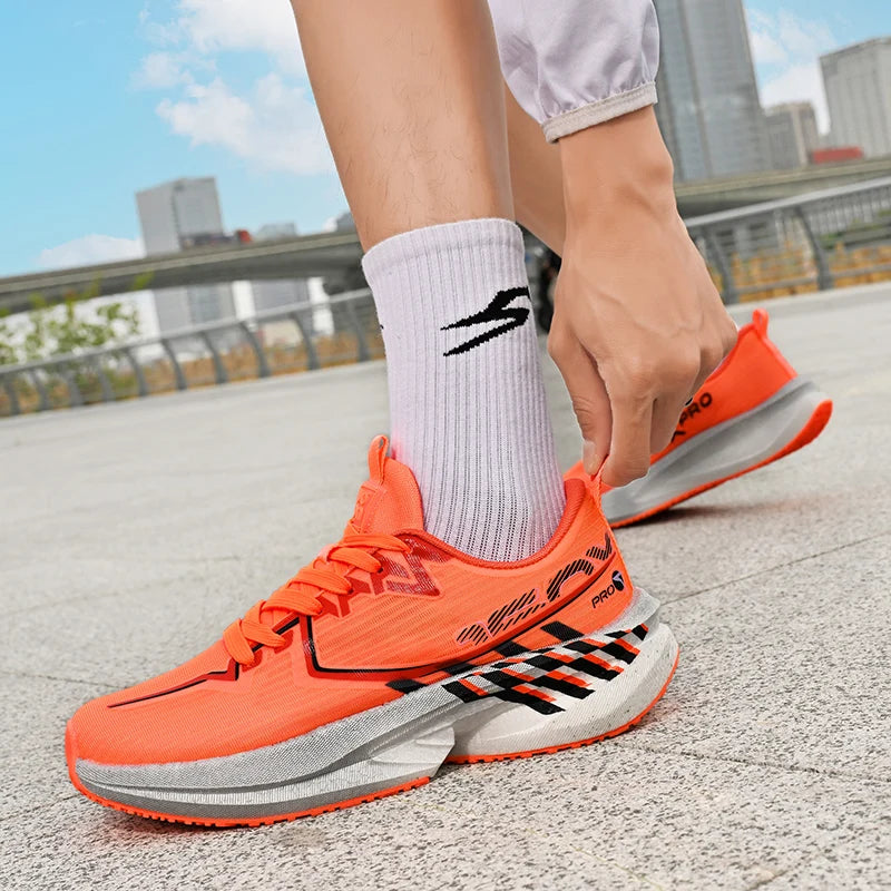 Pánská sportovní obuv Nové maratónské ležérní sportovní lehké běžecké boty Mládežnické pohodlné síťované tlumící outdoorové fitness boty