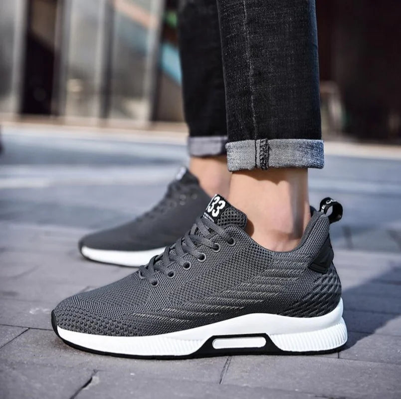 Nouvelles baskets pour homme, chaussures rehaussantes, semelles intérieures de 8 cm, respirantes en maille, chaussures de sport pour augmenter la taille