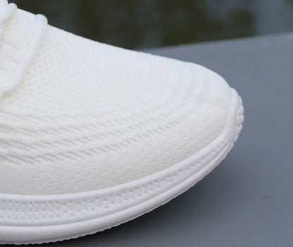 2025 hommes chaussures décontractées pour l'extérieur confortable Air maille chaussures été respirant hommes mocassins large sans lacet chaussures de marche hommes