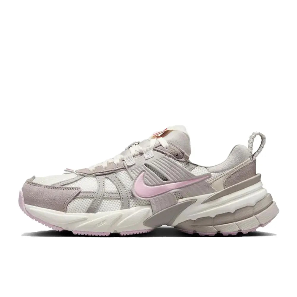 Sapatilhas de running retro Nike V2K Run, amortecimento confortável e construção durável, estilo casual unissexo para o dia a dia FD0736-003