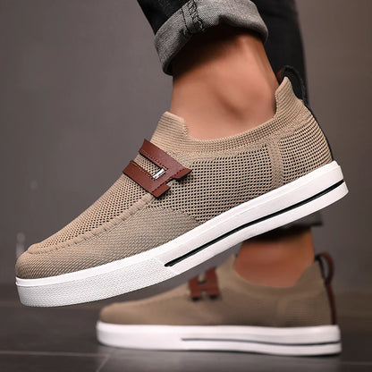 New Men's Sports Shoes Mesh Breathable Casual Outdoor EVA Soft-Soled Walking Shoes Lightweight Comfortable