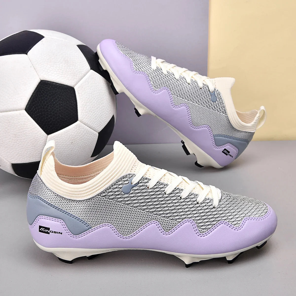 Nouvelles chaussures de football pour hommes, baskets TF/FG, vente flash, chaussures de futsal de haute qualité, chaussures de football professionnelles, crampons pour femmes, ultra-légères, unisexes