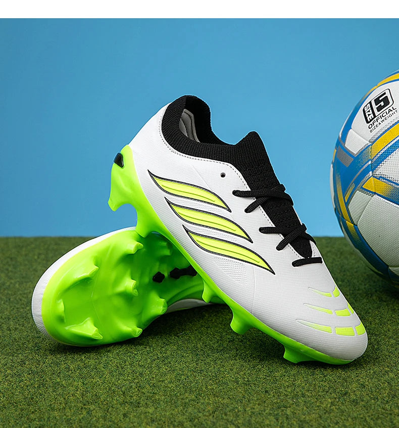 Nouvelles chaussures de football pour hommes, crampons pour enfants, chaussures de football professionnelles pour adultes, chaussures d'entraînement ultralégères antidérapantes pour garçons, livraison directe