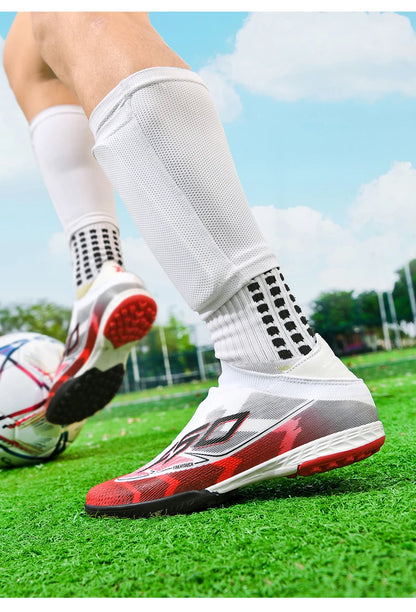 Men New Football Boots Grass Professional Original Resistant Casual Male Soccer Shoes Top Quality  Ultralight Football Shoes